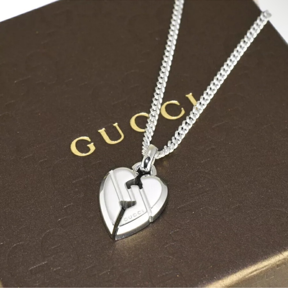 Gucci Silver Heart Pendant Necklace - Picture 4 of 7